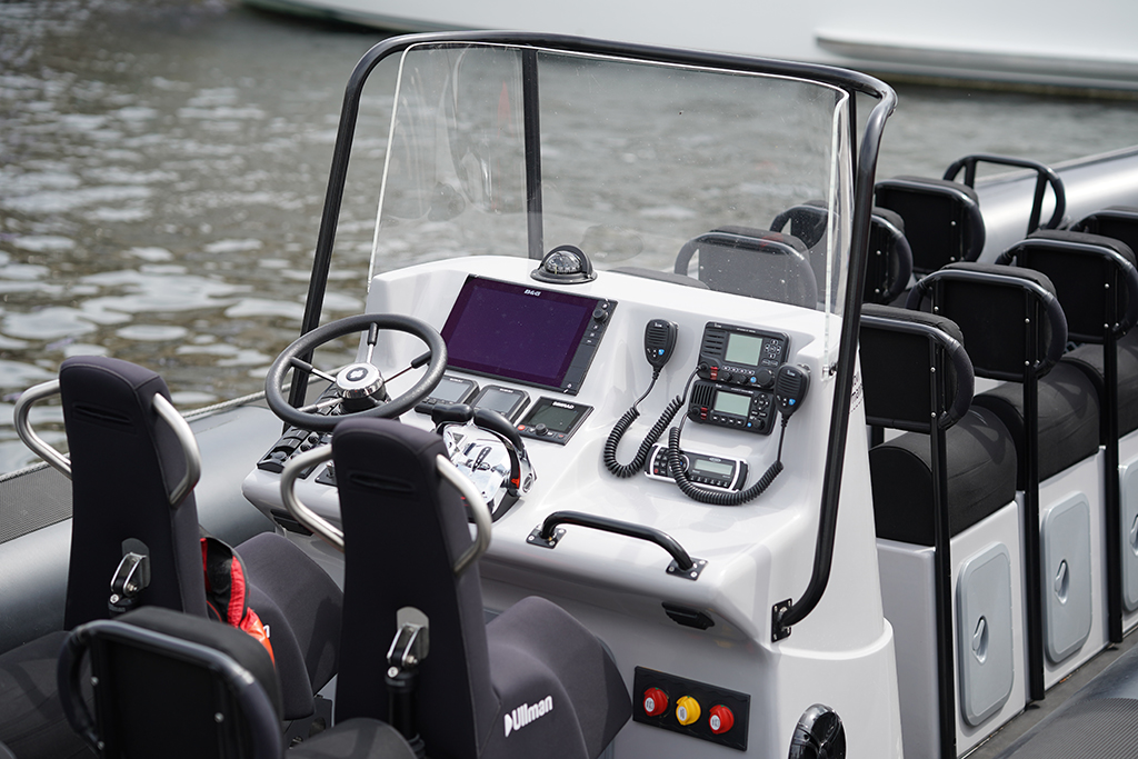 RIB_Suzuki _RIBvaren_safetyboat_rental_safetyboat